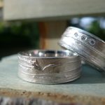 Bayer: Trauringe Weißgold mit Brillanten bei Juwelier Solitaire Freiburg