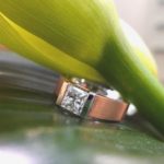 Rivoir Verlobungsring 750er Rot-Weißgold mit Prinzess-Diamant