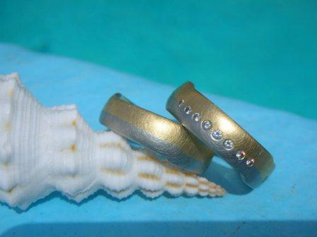 DL Trauringe Unikat - Platin Gelbgold Brillanten DL Trauringe Unikat - Platin Gelbgold Brillanten