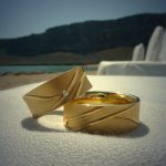 Bayer Trauringe Gelbgold mit Brillanten bei Juwelier Solitaire Freiburg