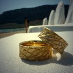 Bayer Trauringe Gelbgold mit Brillanten bei Juwelier Solitaire Freiburg