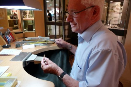 Dieter in der Überlegungsphase